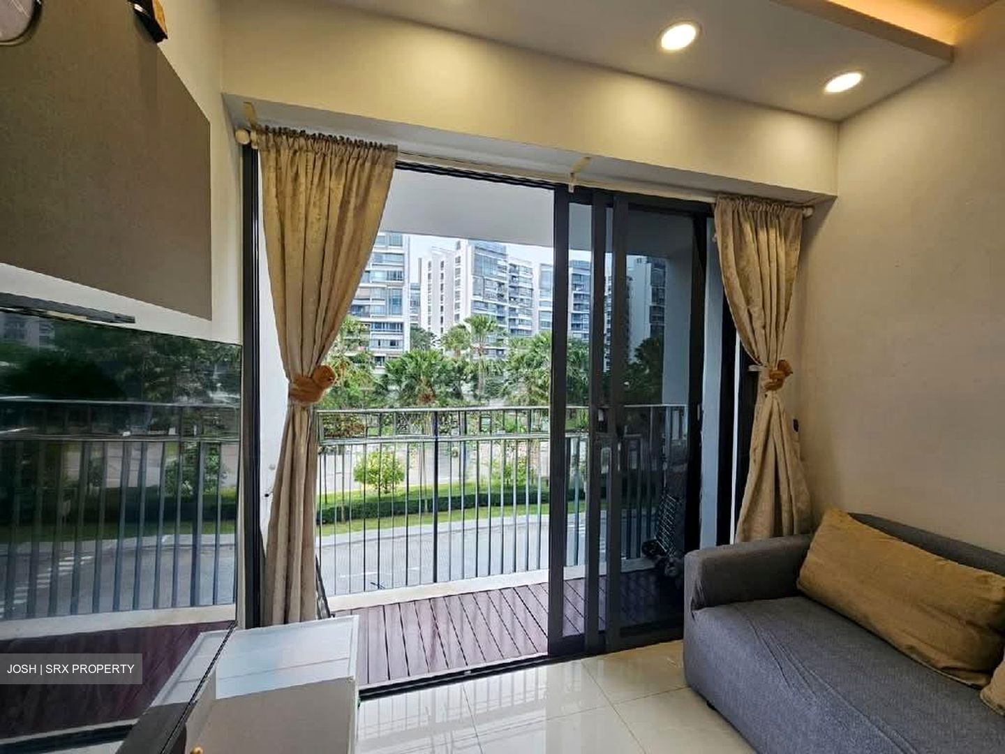 Coco Palms (D18), Condominium #577171141